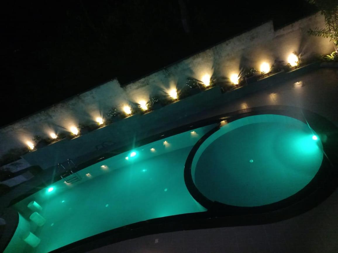 Senu Lagoon Villa تانجالي الغرفة الصورة