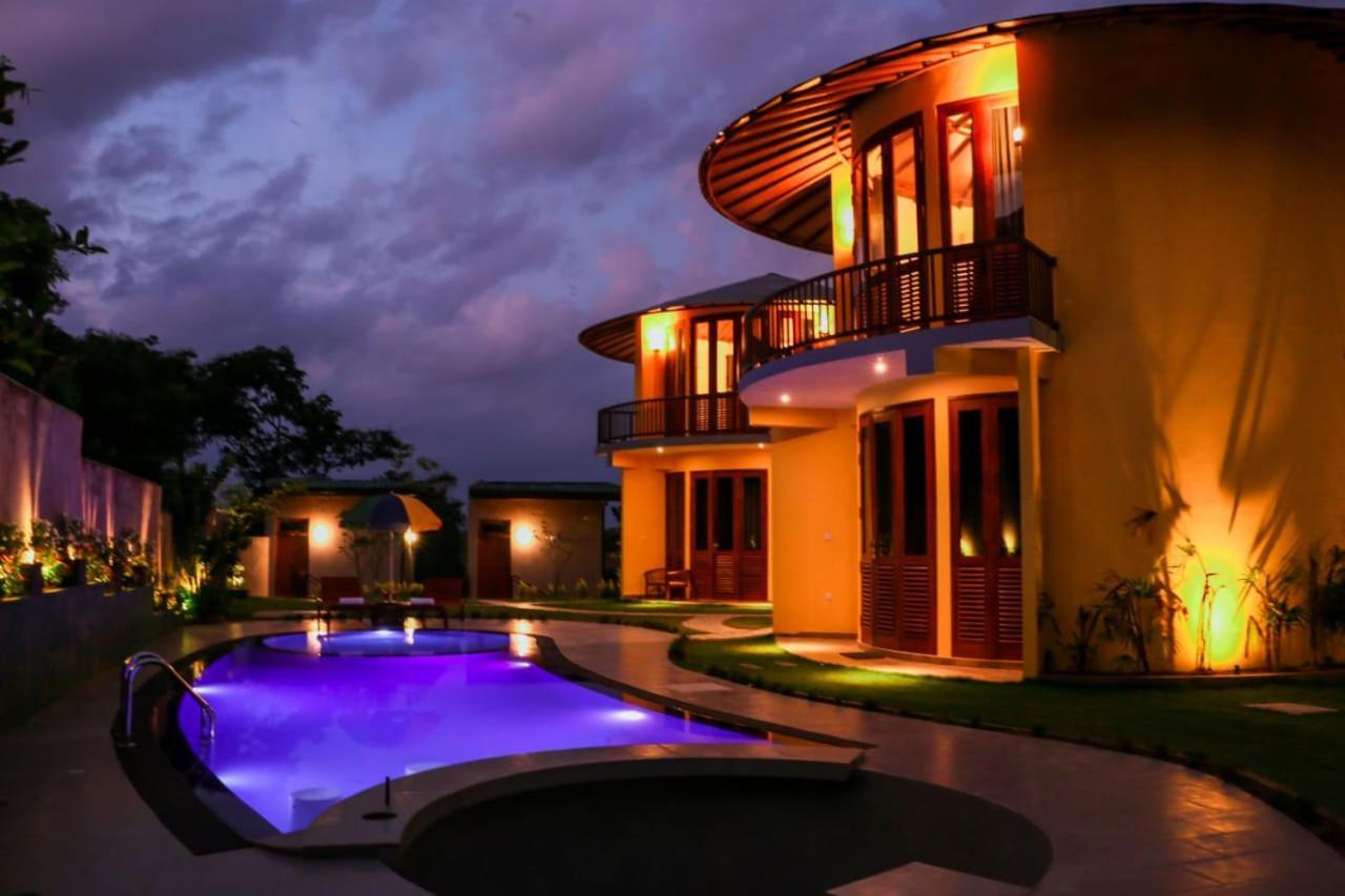 Senu Lagoon Villa تانجالي المظهر الخارجي الصورة